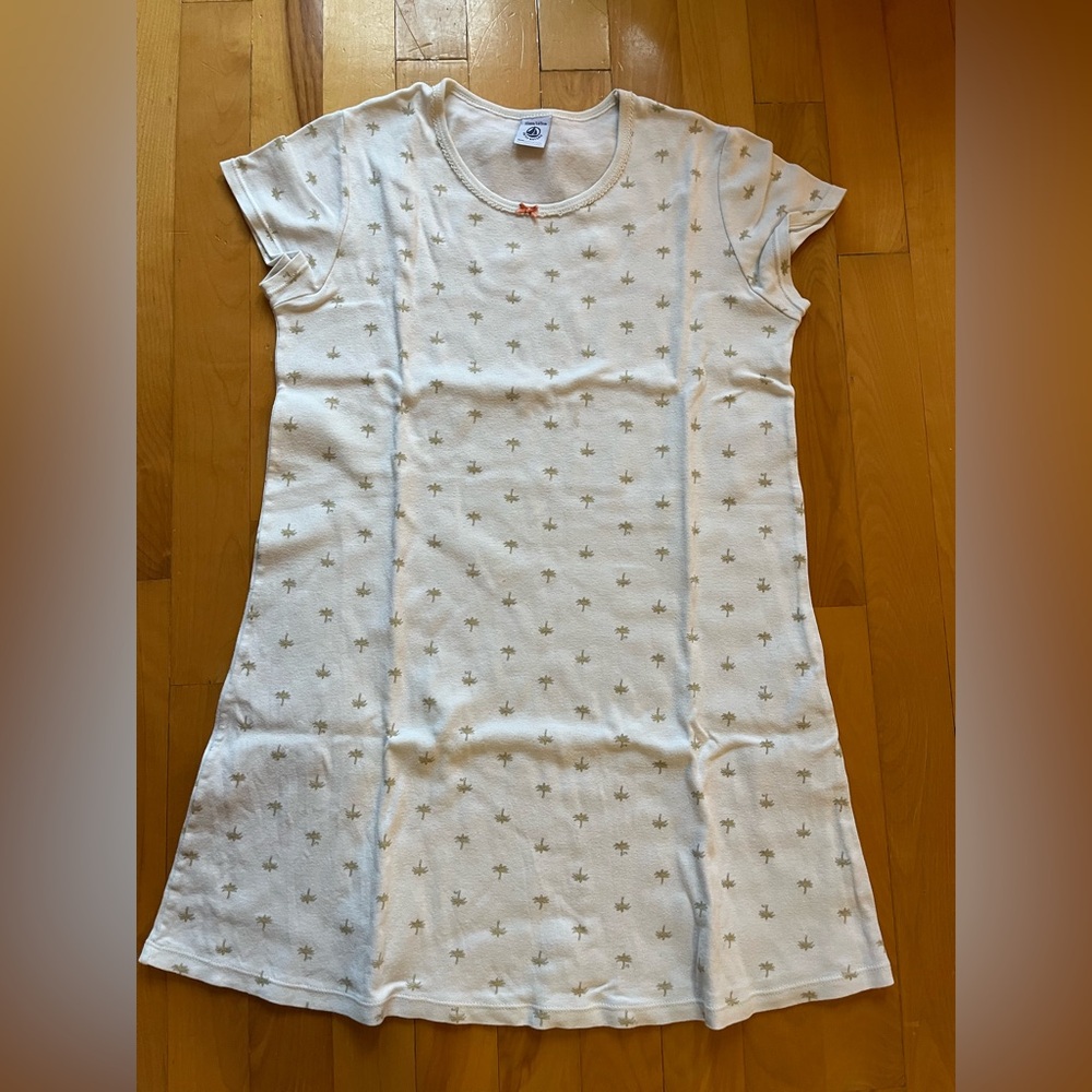 White Short Sleeve night Dress